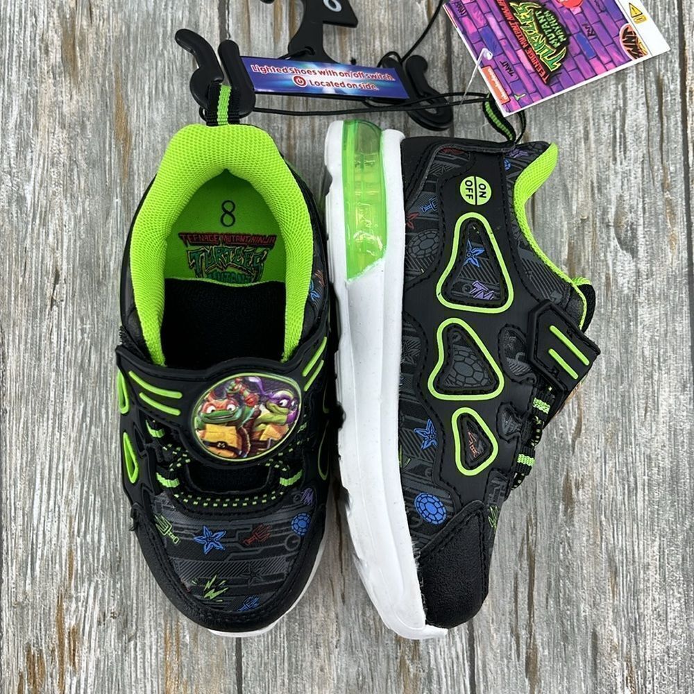 Toddler Boys Teenage Mutant Ninja Turtles Athletic Light-Up Shoes Sneaker Size 8